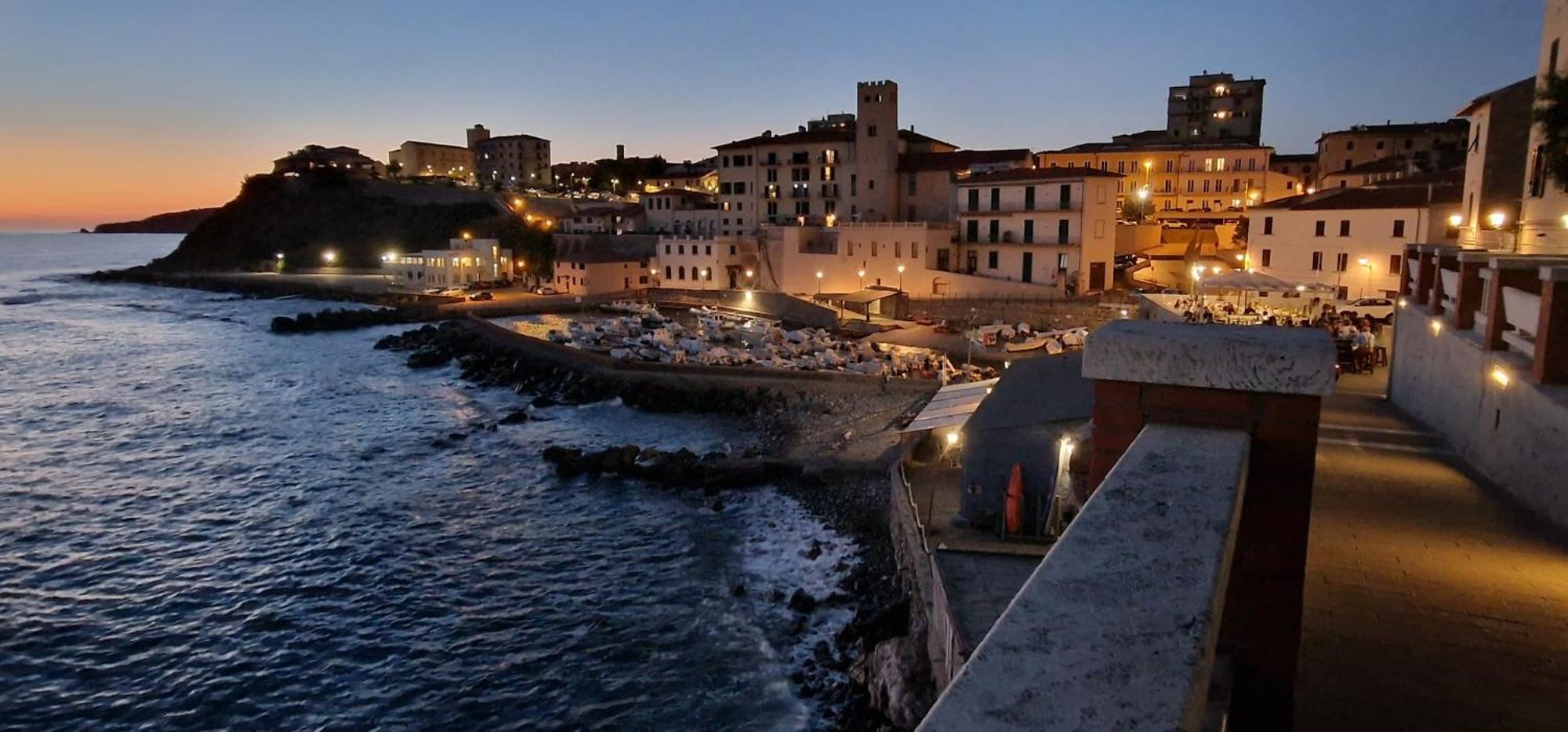 Casa Ilanfra - Appartamenti Gabbiano, Farfalla E Stella Marina Piombino Exterior photo